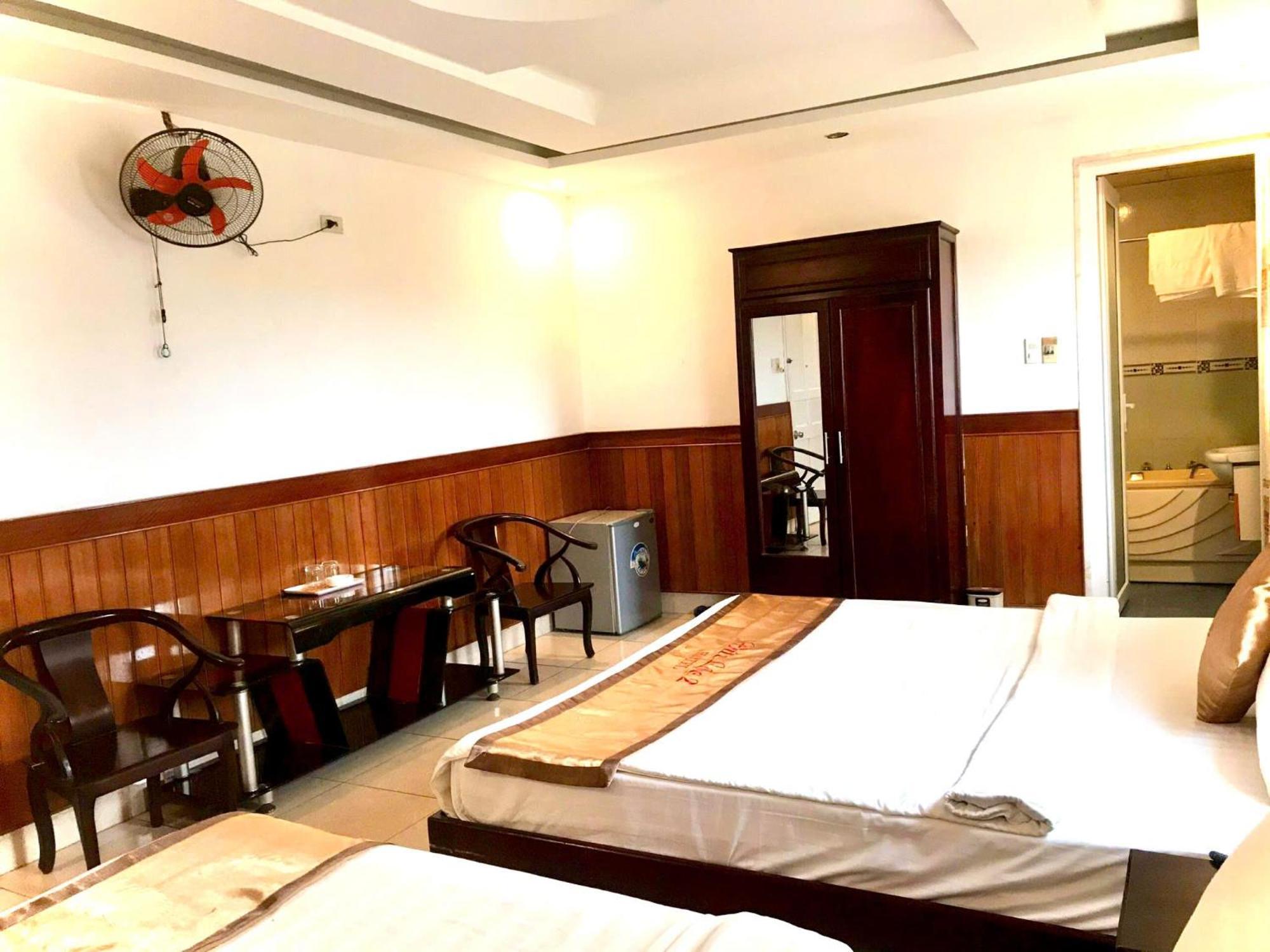 Duc Loc 2 Hotel Hue Exteriér fotografie